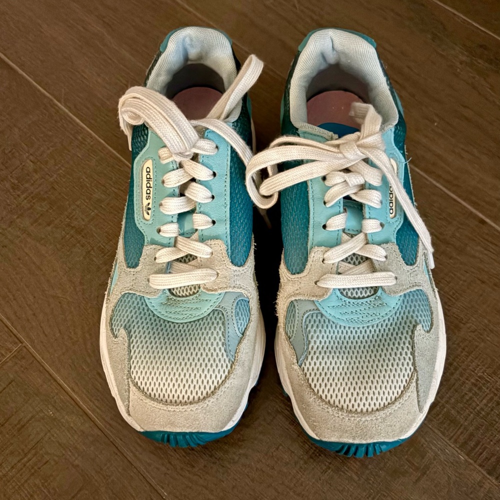 Adidas Falcon Blue Tint Tennies! - Picture 2 of 8